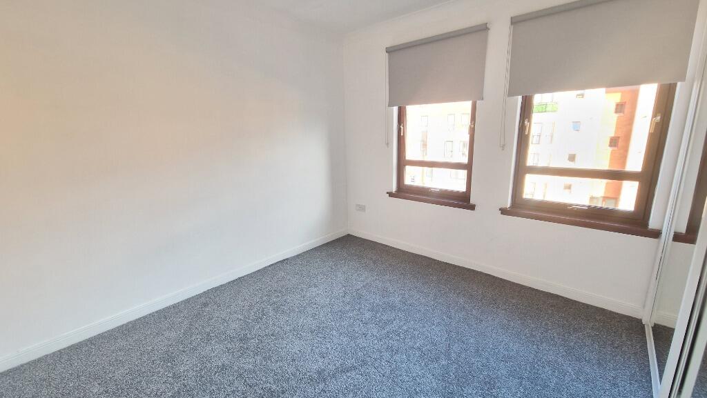 Apartment in Glasgow - More