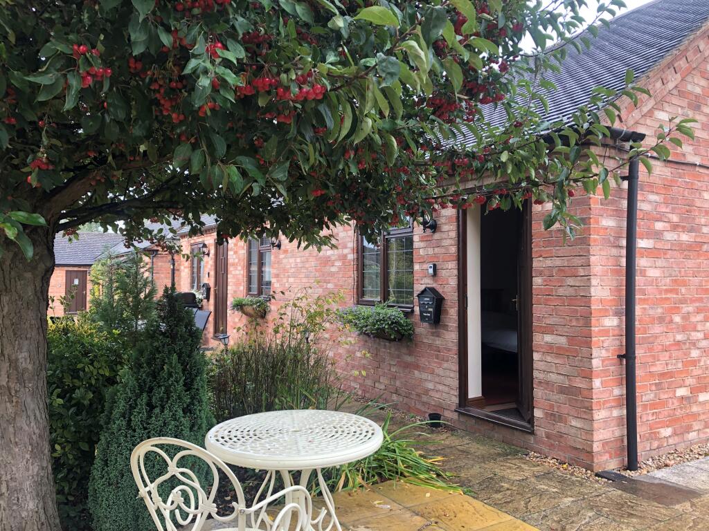 Main image of property: Parks Rest, Cadeby Lane CV13
