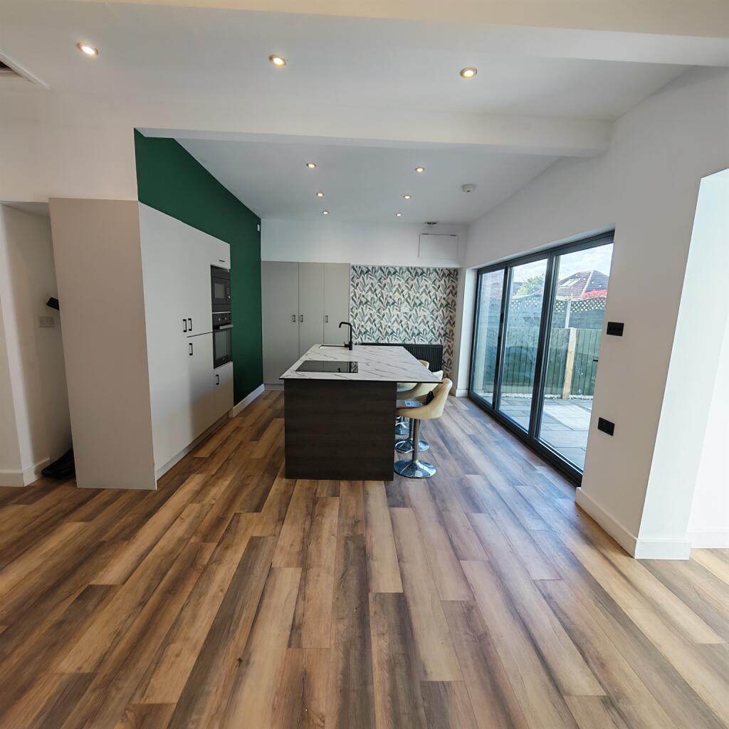 House in Nottingham - More