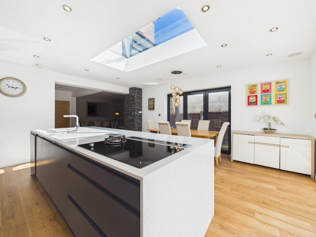 House in Worthing, West Worthing - View 3
