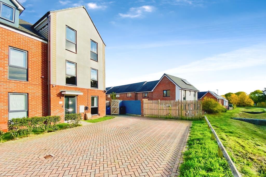 4-bed semi-detached on Maris Lane, Leicester, LE2, £329,950