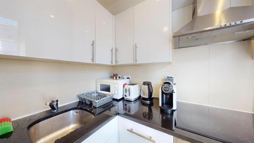 Apartment in London, Walham Green, West Kensington - View 5