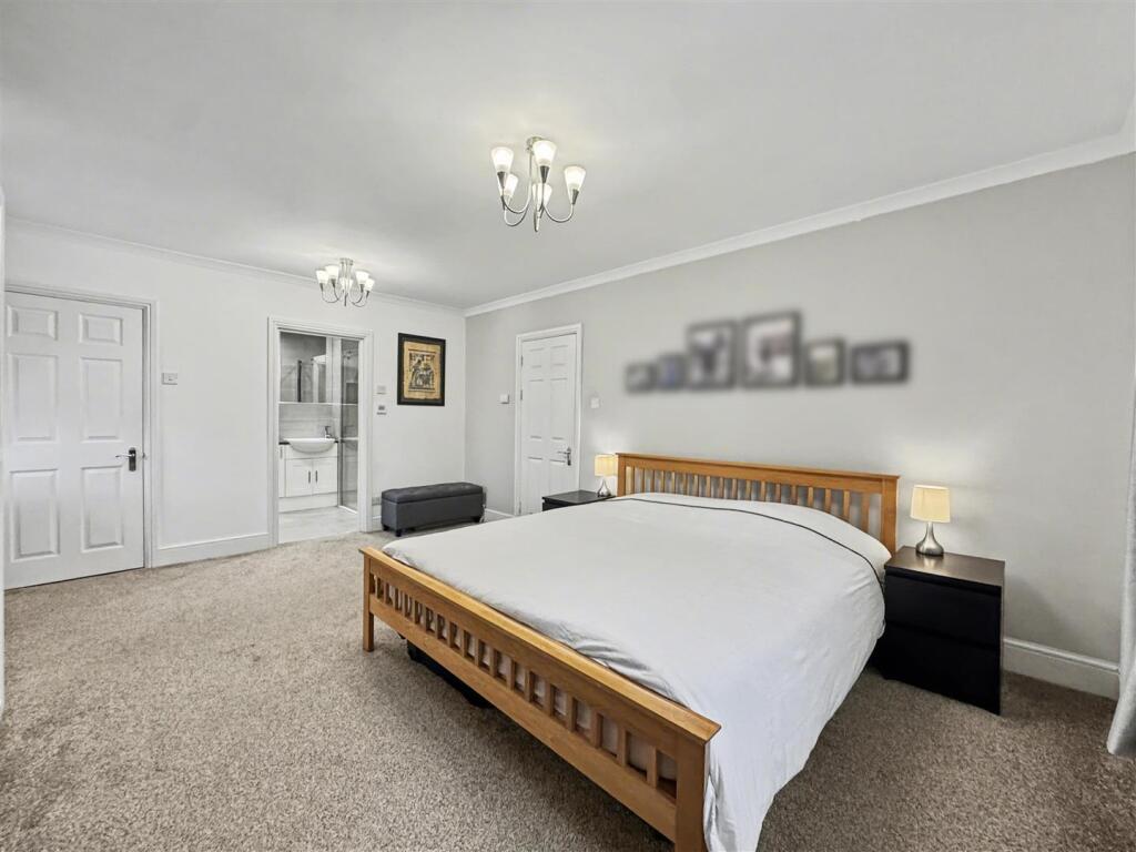 Additional image 16 of Bath Road, Oakhill