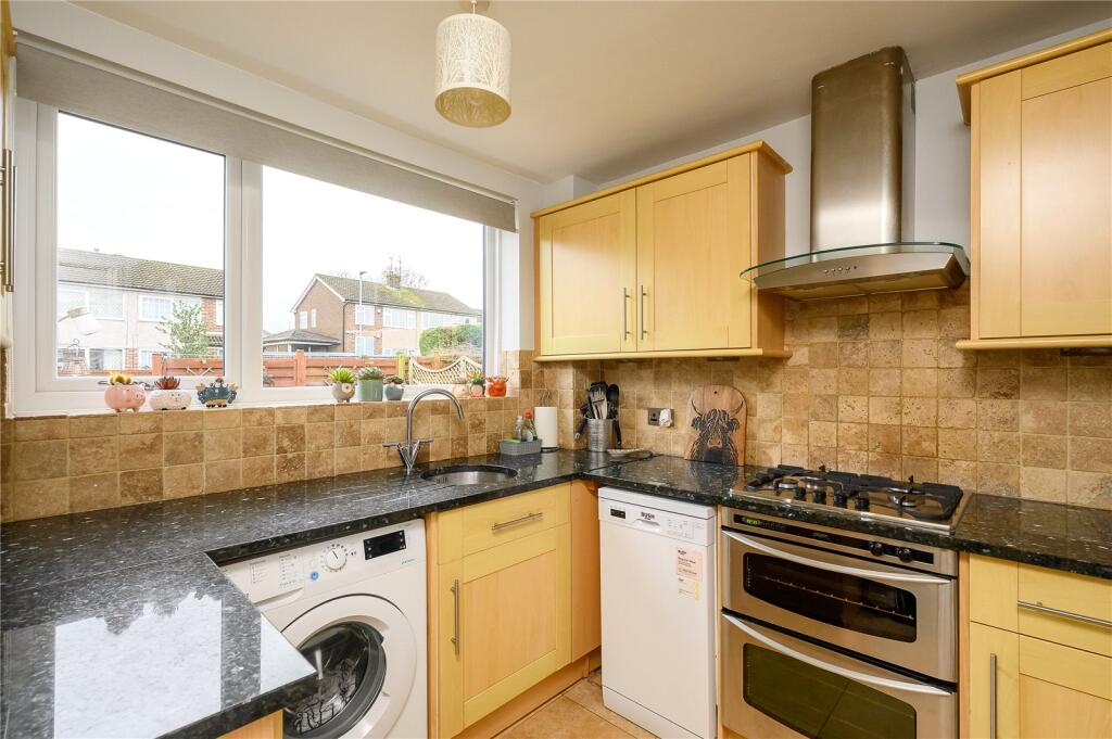 Nidd Approach, Wetherby, LS22 - More