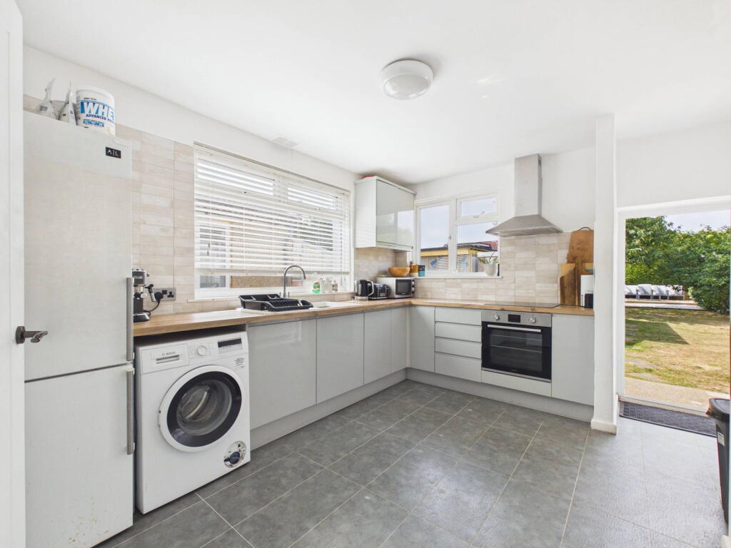 House in Adur, North Lancing, Lancing - View 5