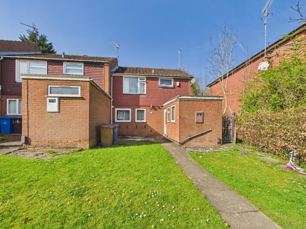 3-bed terraced on St Swithins Close, Derby, Derbyshire, £220,000