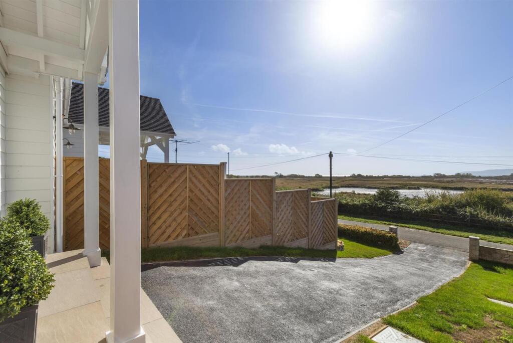 House in Weymouth, Dorset - View 4