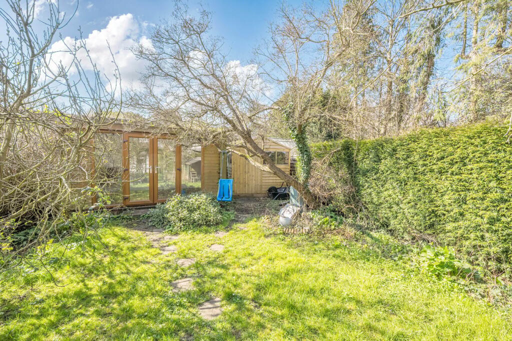 Additional image 20 of Windsor Crescent, Frome, BA11