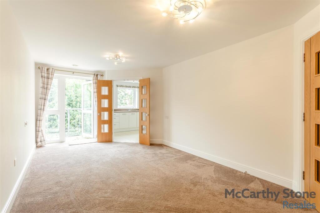 Wardington Court, Welford Rd, Northampton,  Northamptonshire NN2 8FR photo 4