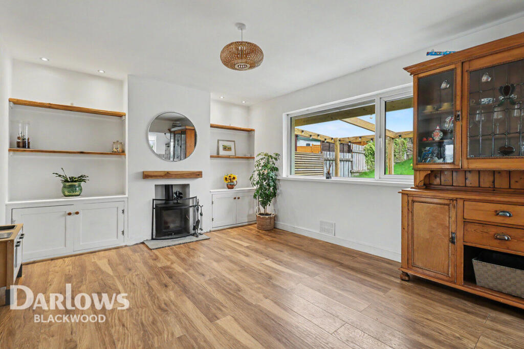 House in Pontllanfraith, Caerphilly - View 3