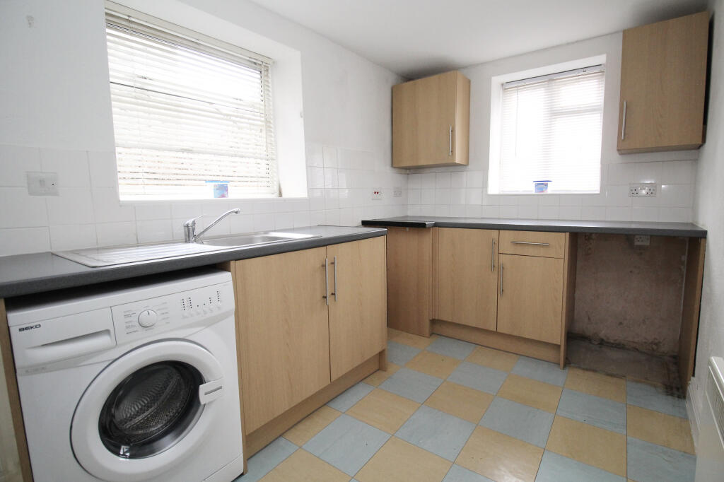 Additional image 9 of Orchard Road, Street