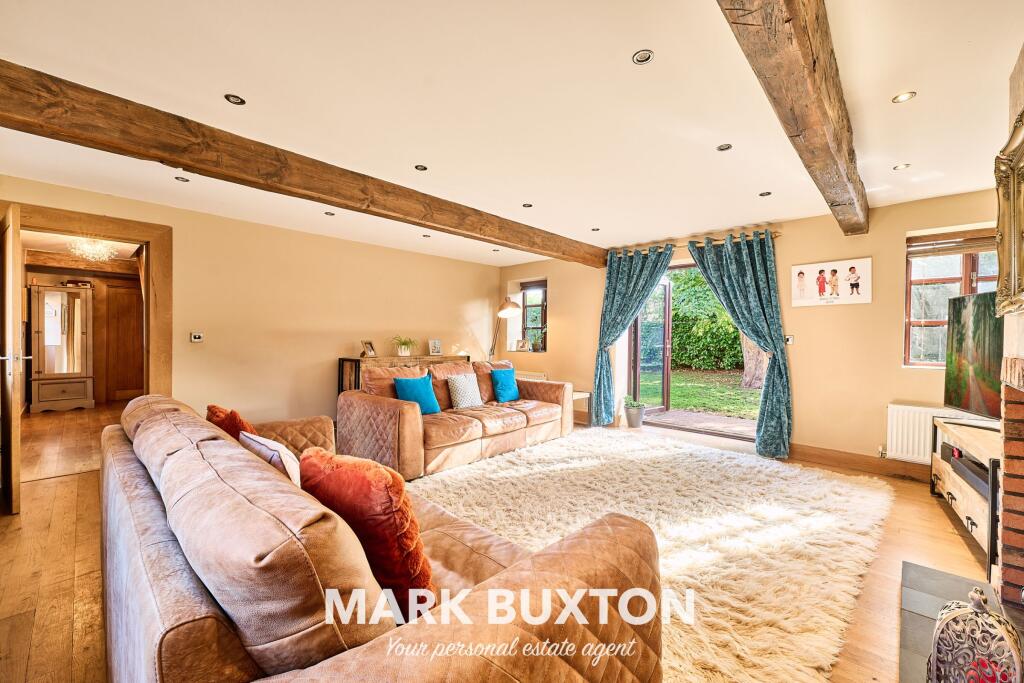 House in Stoke-on-Trent - More