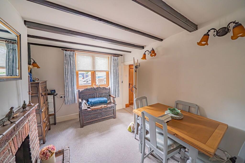 House in Solihull, Shirley - More