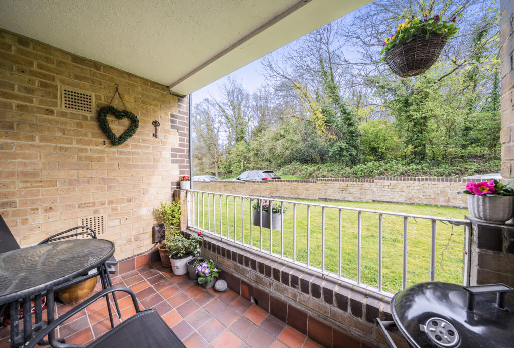 Main image of property: Waterslade, Elm Road, Redhill, Surrey, RH1