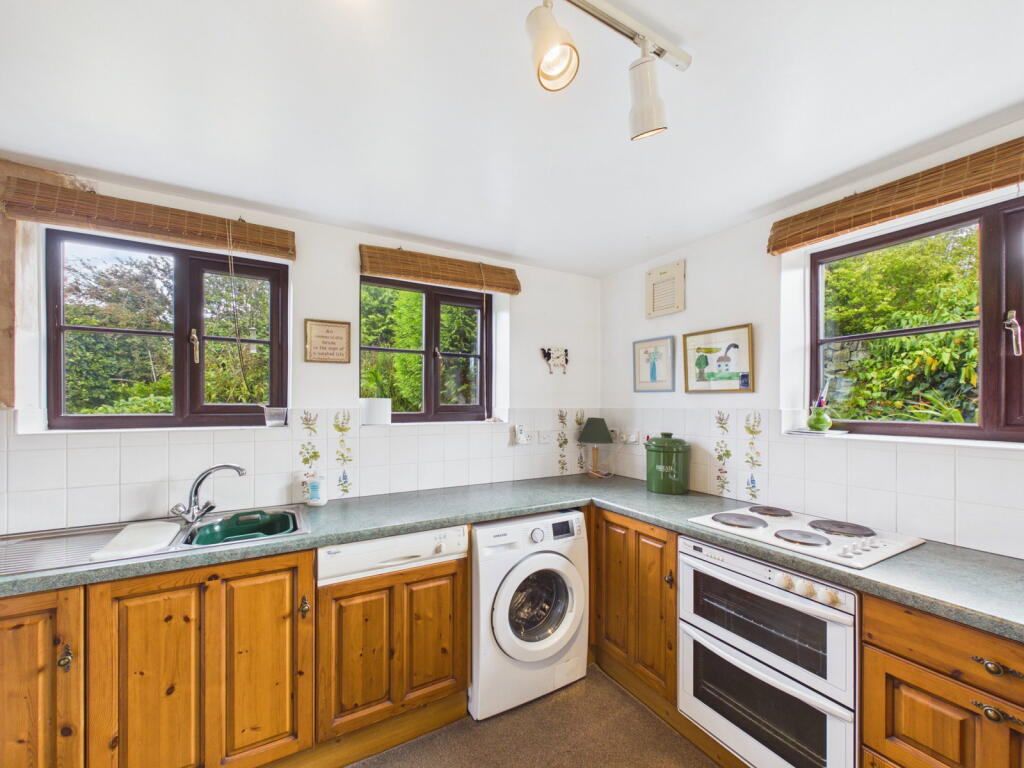 House in York - View 3