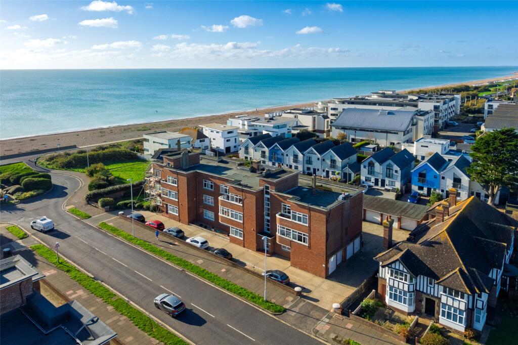 Apartment in Worthing, West Worthing - View 2