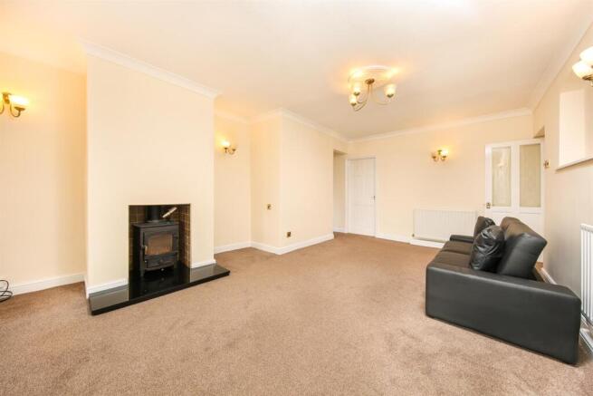 Living Room.jpg