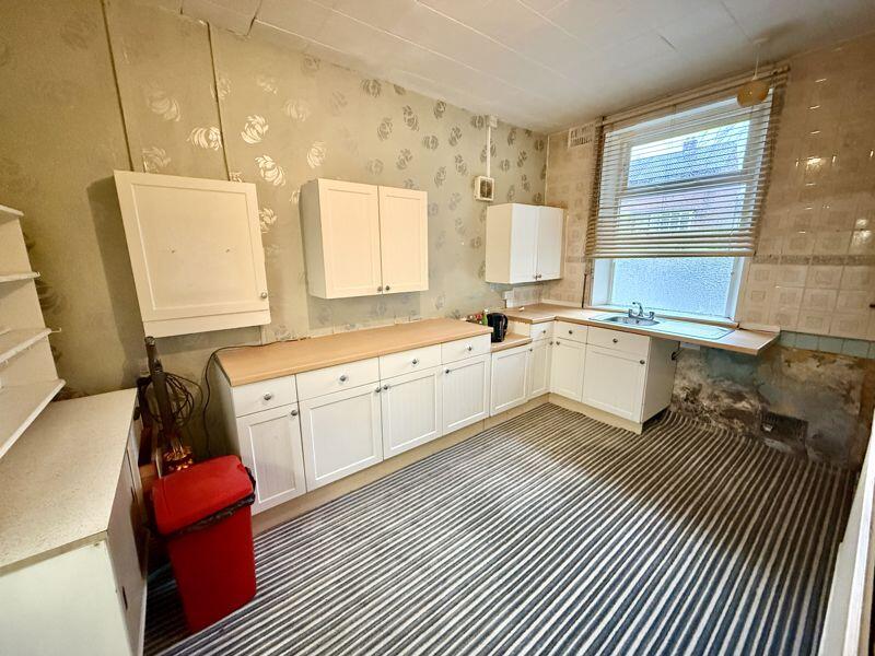 Bankfield Road, Woodley photo 3