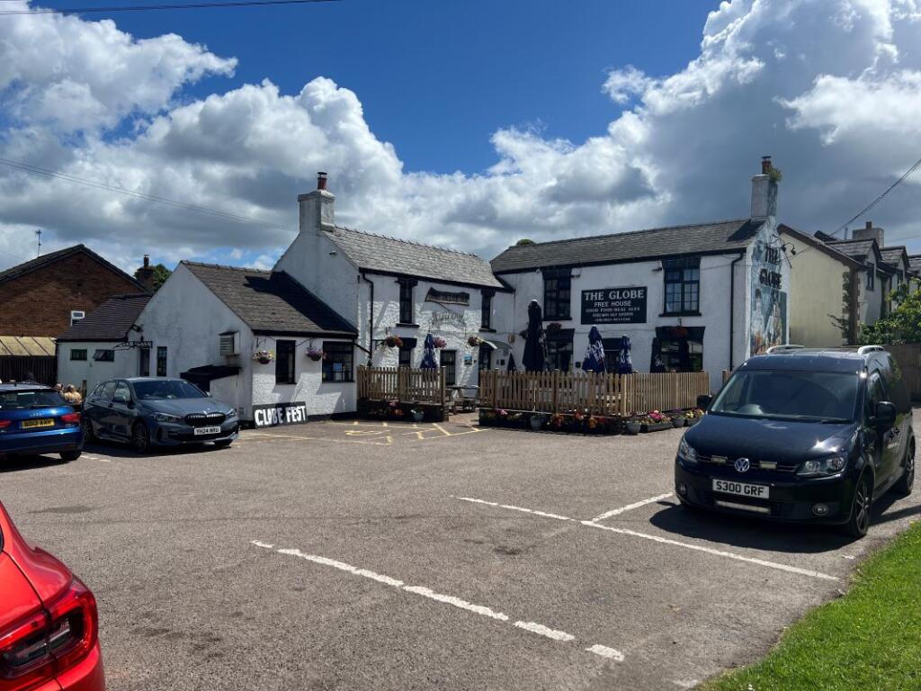 Main image of property: Globe Inn, 40 Park Road, Berry Hill, Coleford, Gloucestershire, GL16 7BB