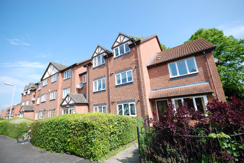 Main image of property: Cobham Green, Whitnash, Leamington Spa