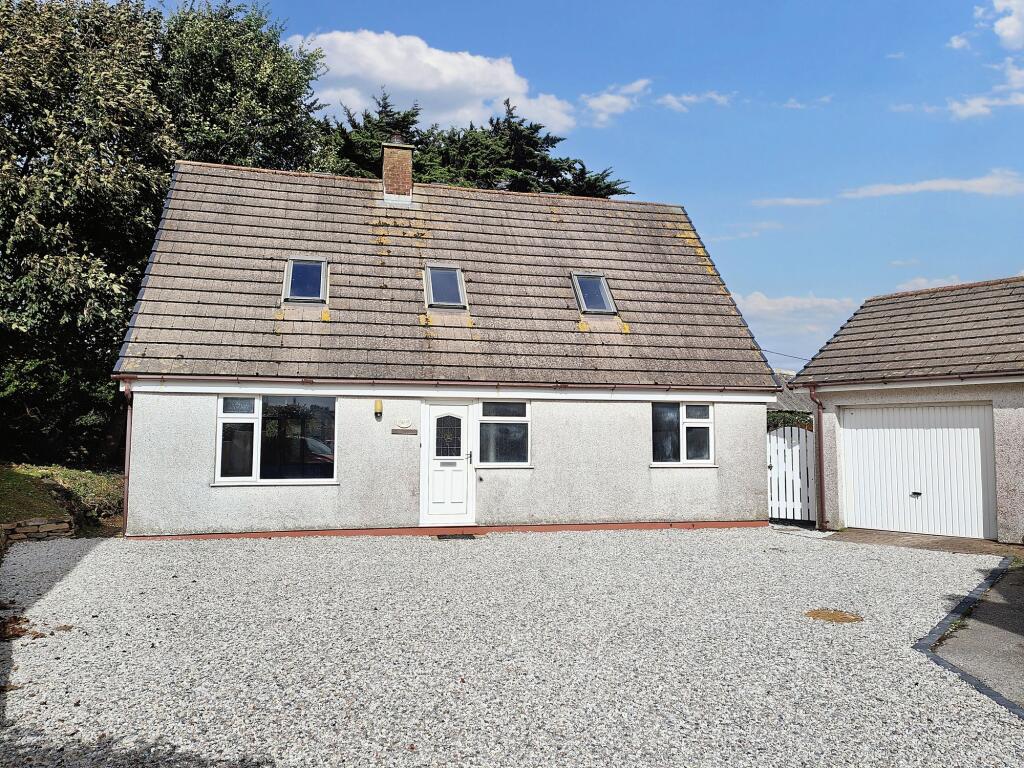 Main image of property: Place Parc, Newquay