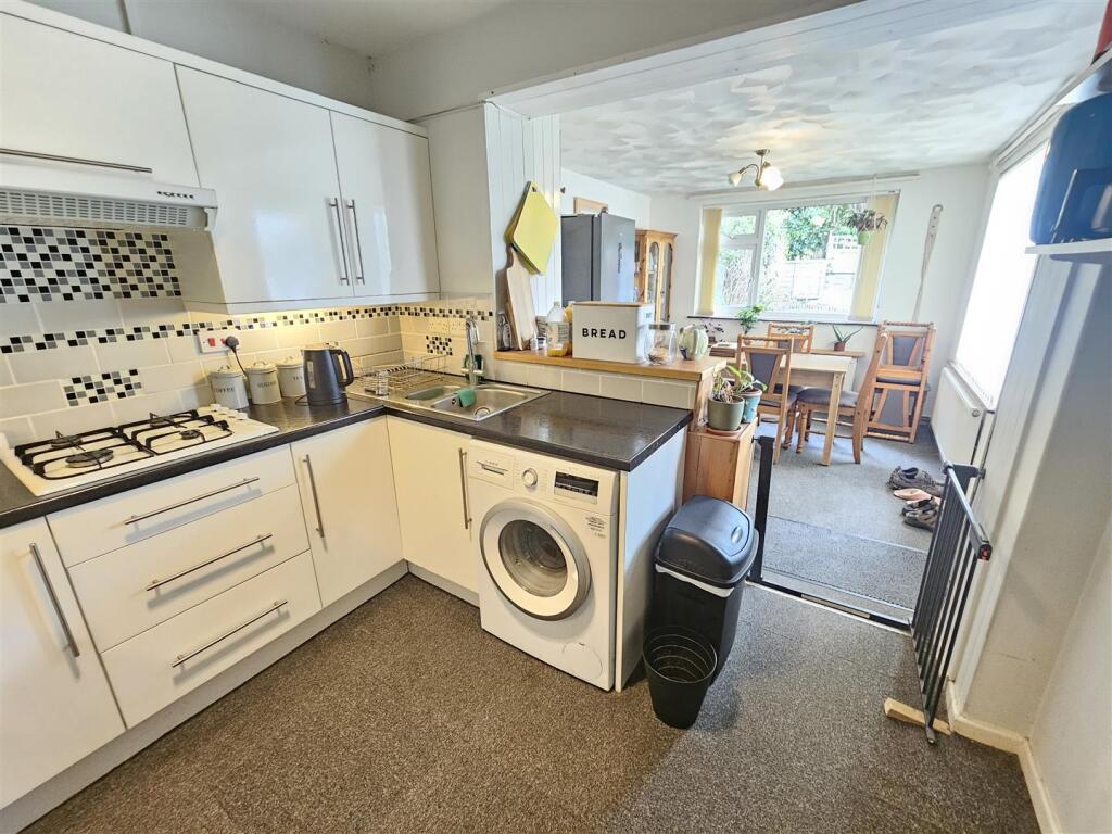 House in Plymouth - View 5