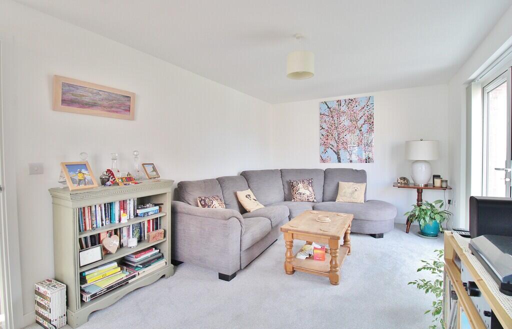 House in Portsmouth - View 4
