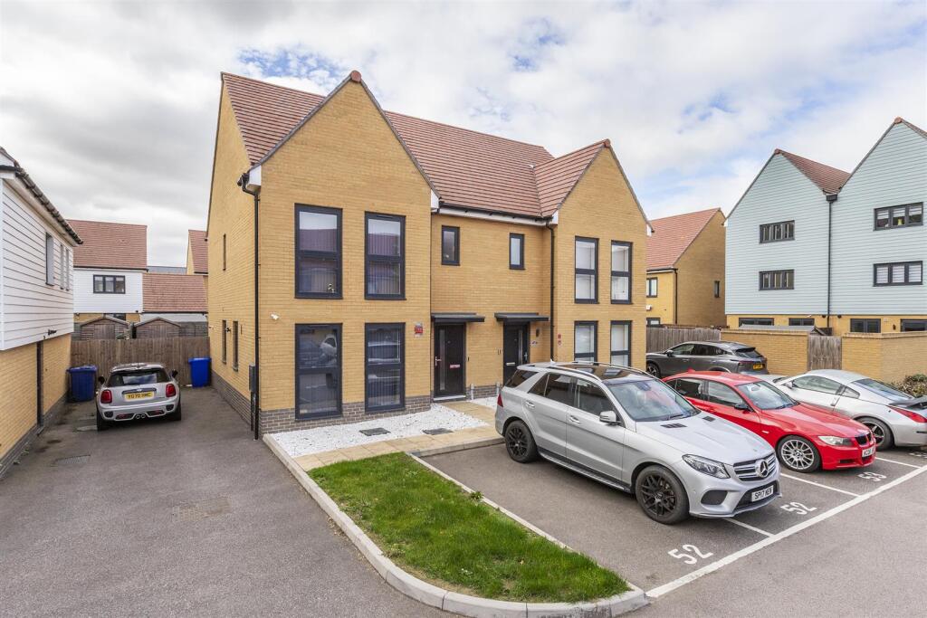 Main image of property: Faversham