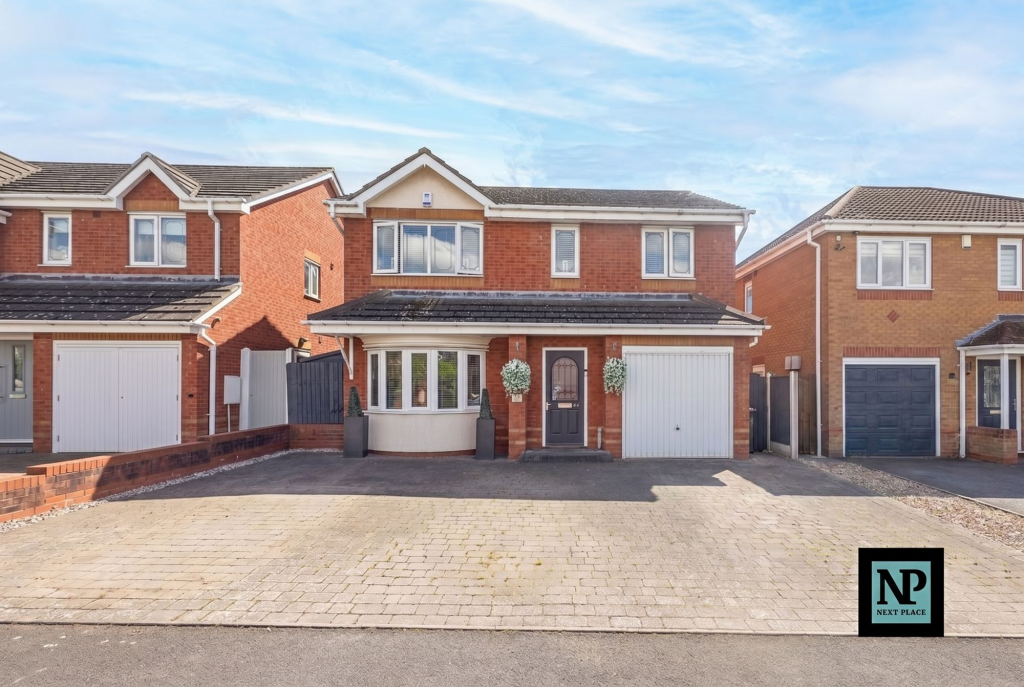 Main image of property: Grazier Avenue, Tamworth, B77
