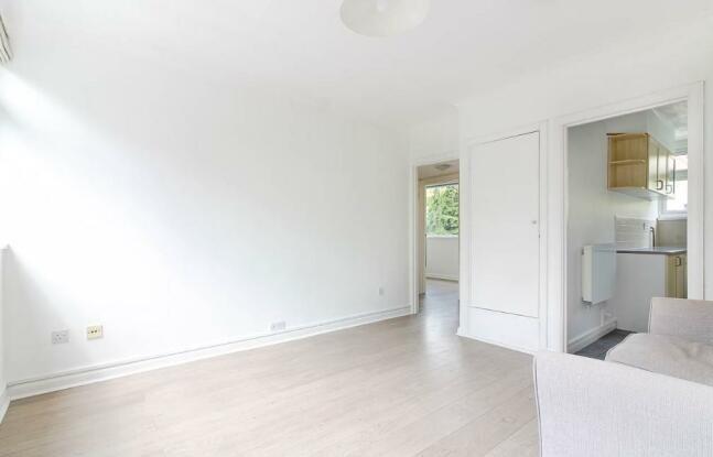 Apartment in London - View 4