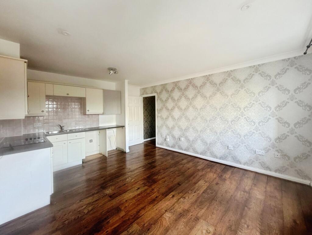 Apartment in London, Canning Town - More