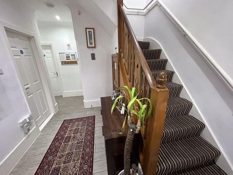 House in Nottingham - View 3