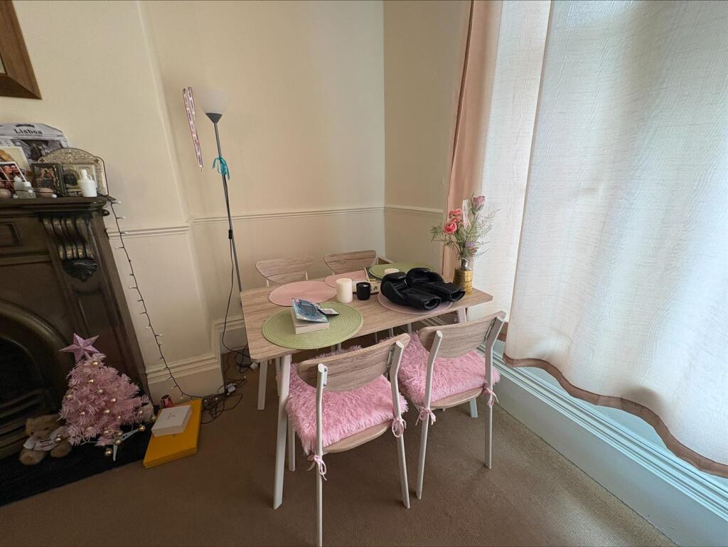 Apartment in East Lindsey, Highfield, Louth - View 4