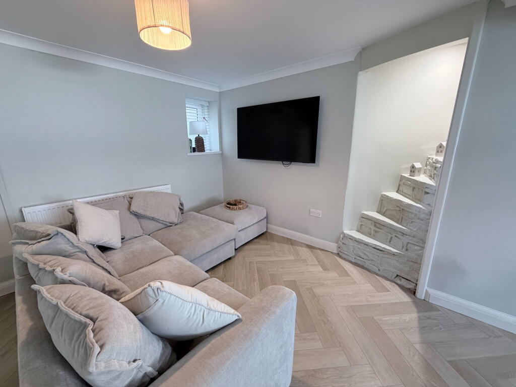 House in Maesteg - View 4