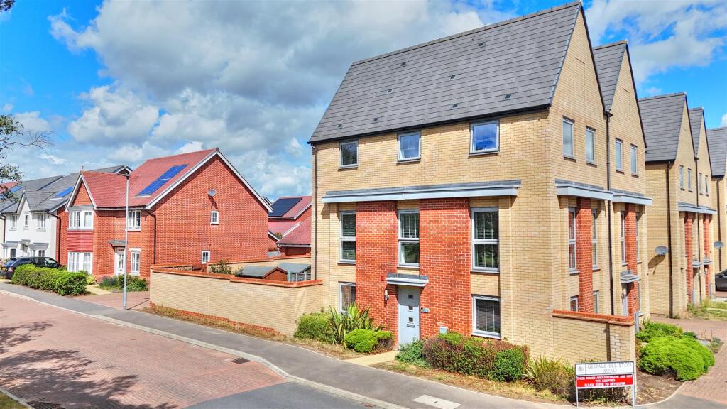 House in Ipswich, Ribbans Park, Racecourse