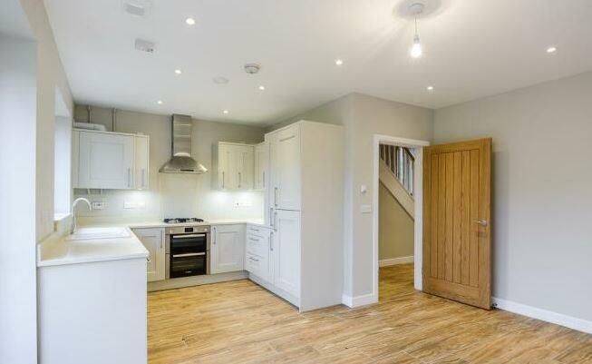 Additional image 3 of Green Close, Brookmans Park