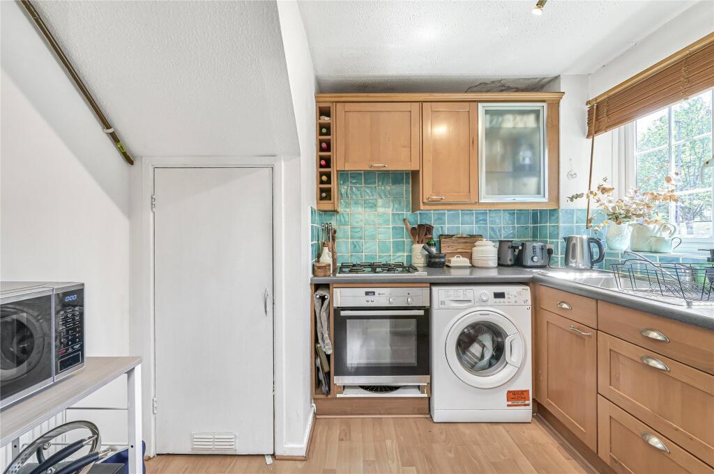 House in London - View 4