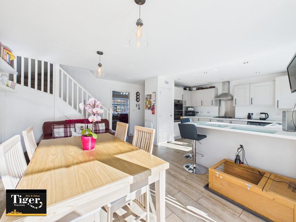 Bleasdale Place, Thornton-Cleveleys photo 4