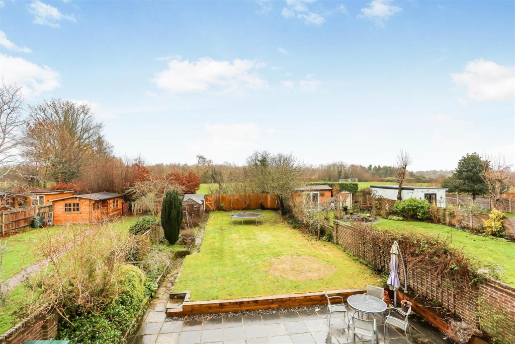 Northey Avenue, South Cheam - View 3