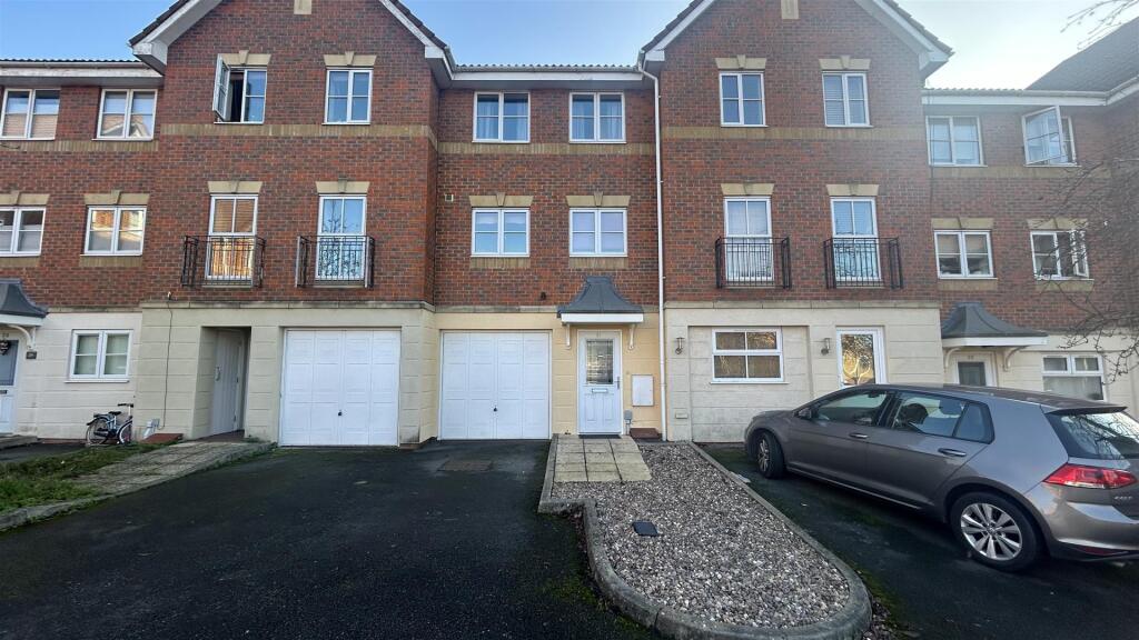 Main image of property: Arklay Close, Uxbridge