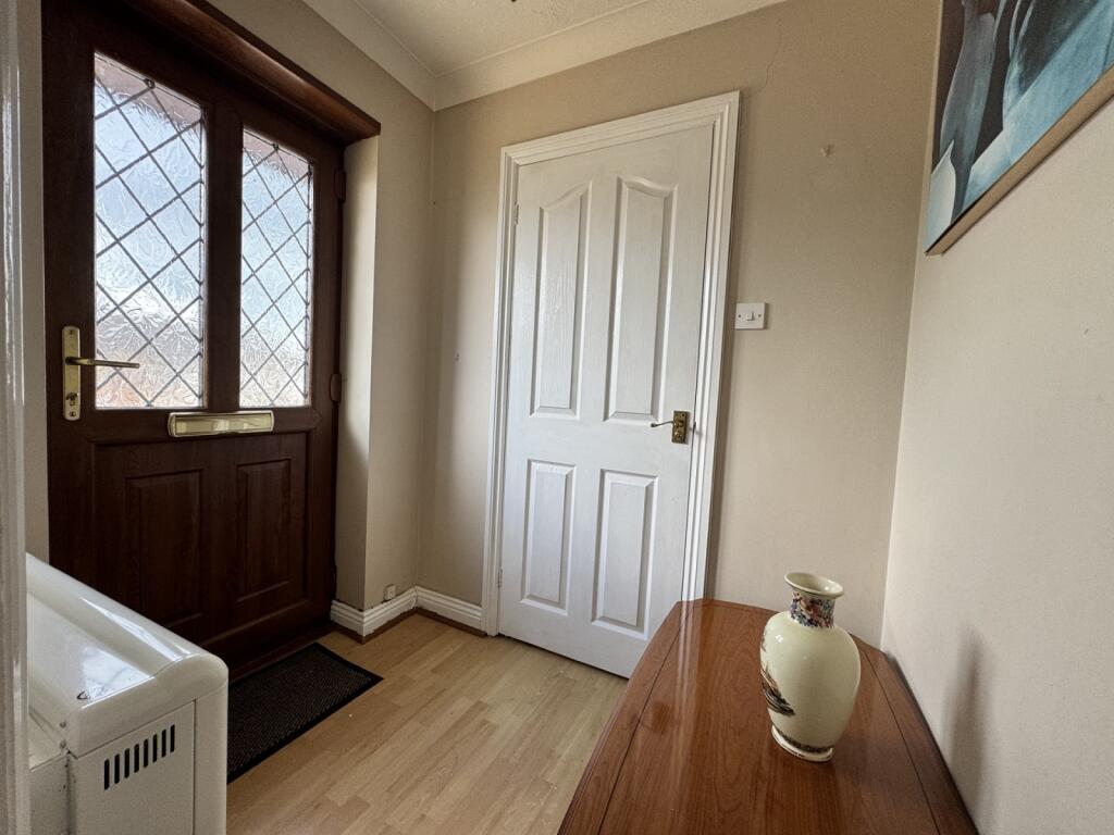 House in Ammanford, Llandybie - View 3