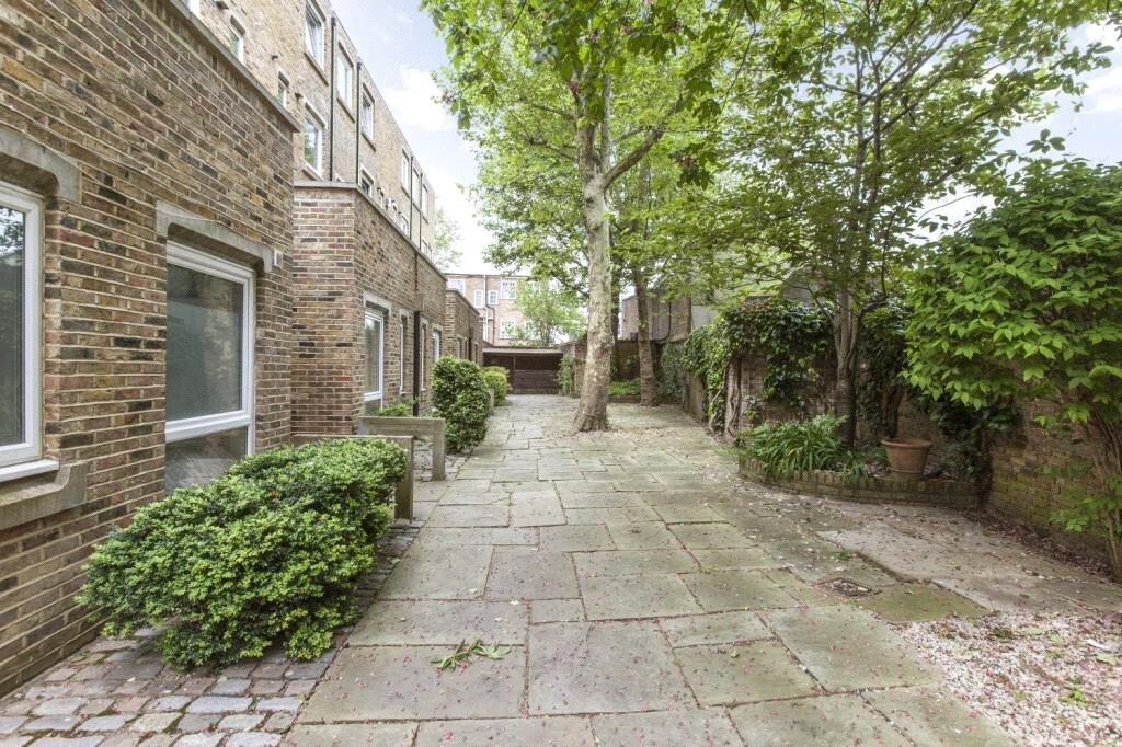 Main image of property: Lonsdale Place, London, N1