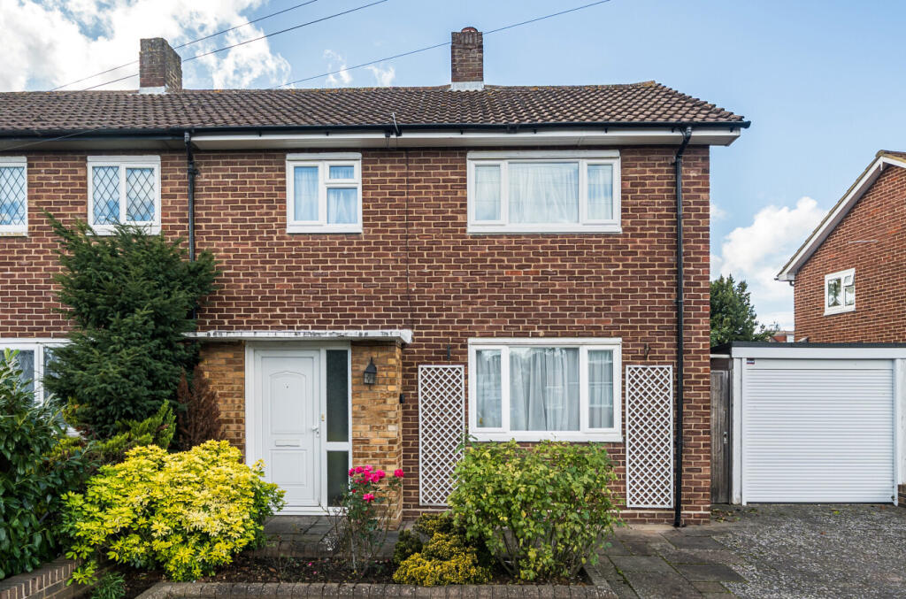 Main image of property: Cranbrook Close, Bromley, BR2