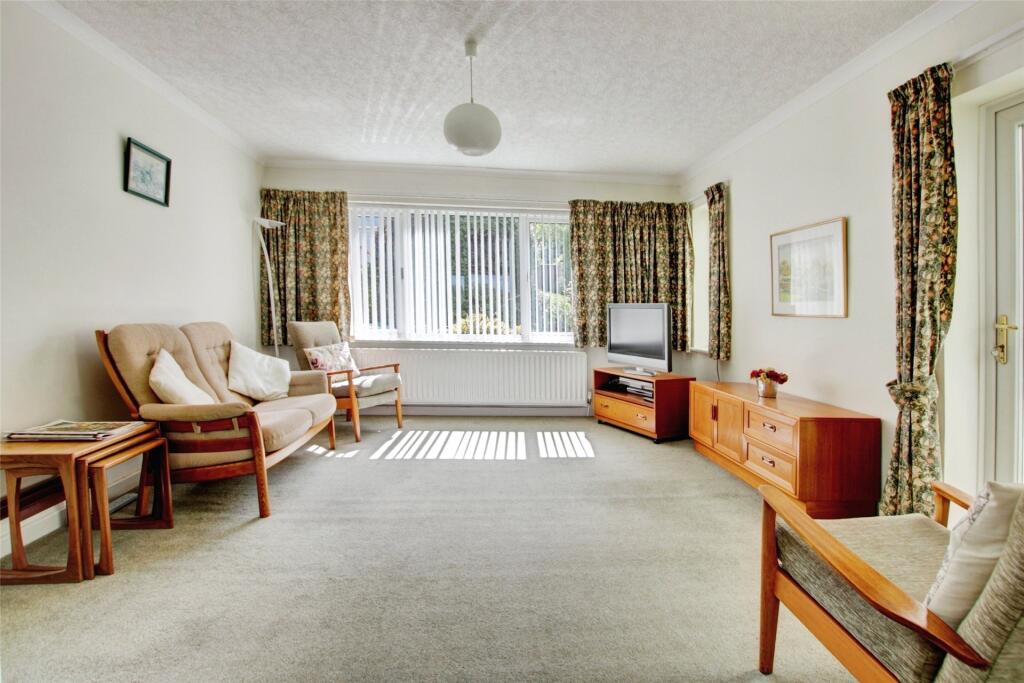 House in Durham, Claypath, City of Durham - More