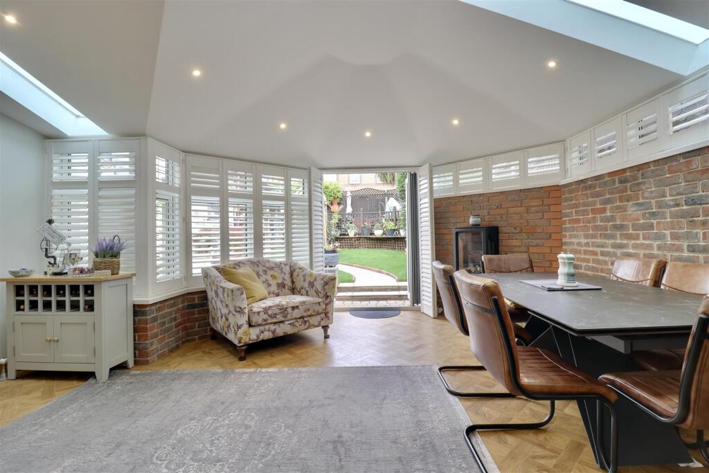 House in Portsmouth - View 4