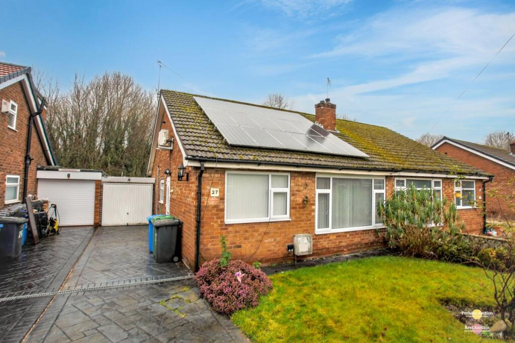 Main image of property: 27 Rostherne Close, Warrington, Cheshire, WA5 1BW