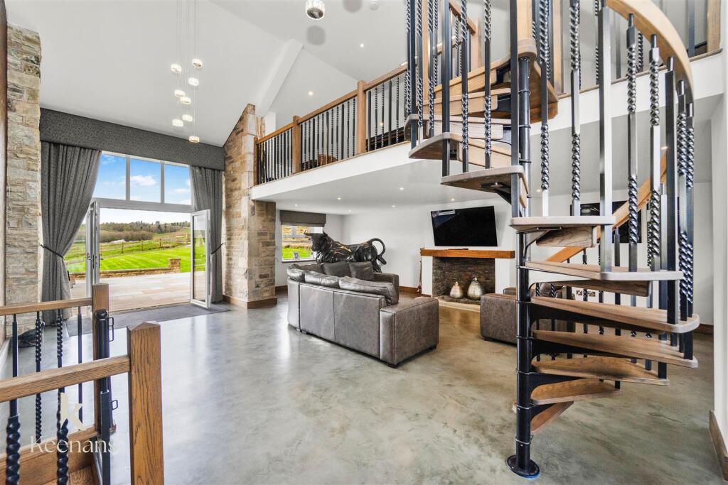 Additional image 3 of Manchester Road, Clowbridge, Burnley