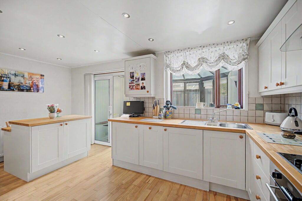 House in Stockport - View 3