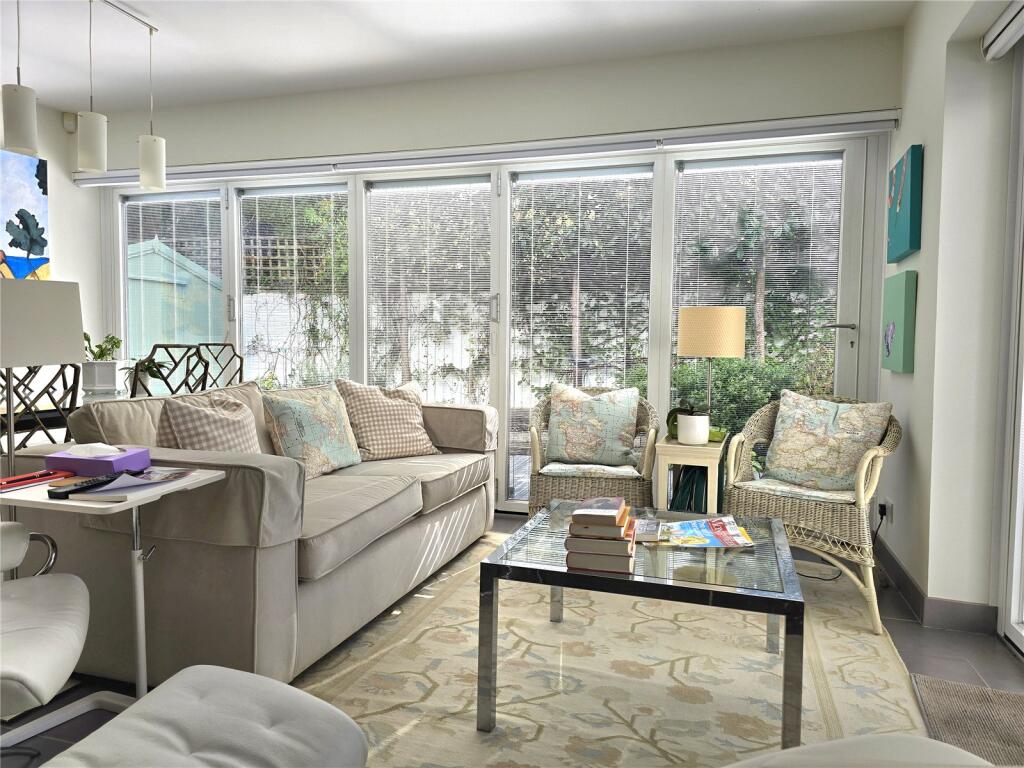House in Southampton - View 3