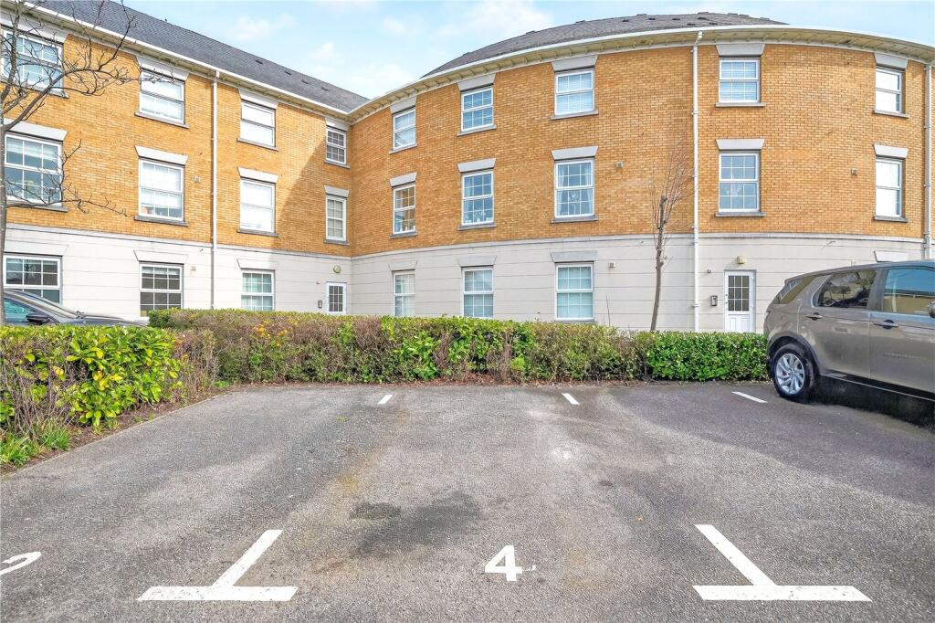 Apartment in Epping Forest, Waltham Abbey - View 5